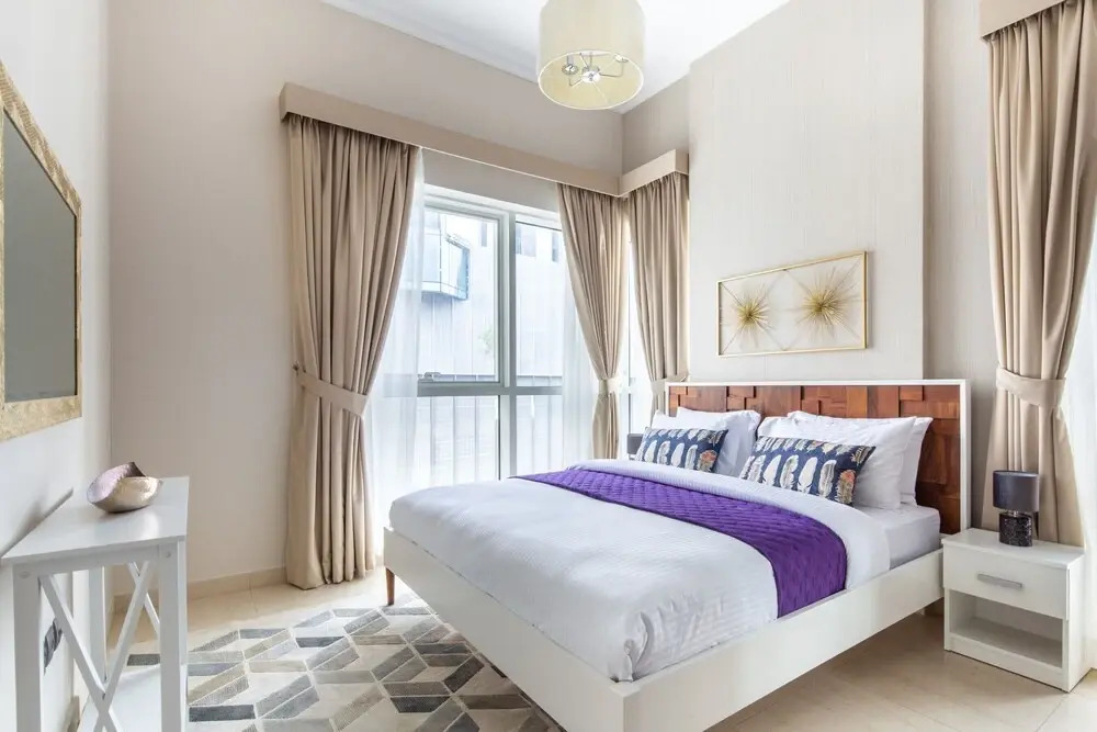 Дубай: Artistically Designed 3BR in Downtown Dubai - Sleeps 8!