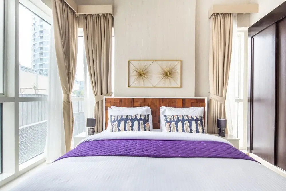 Дубай: Artistically Designed 3BR in Downtown Dubai - Sleeps 8!