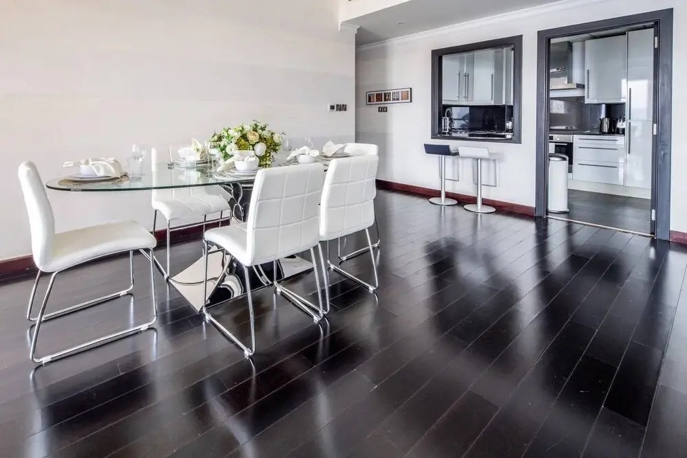 Дубай: Elegant 2BR in JBR With Stunning Marina Views!