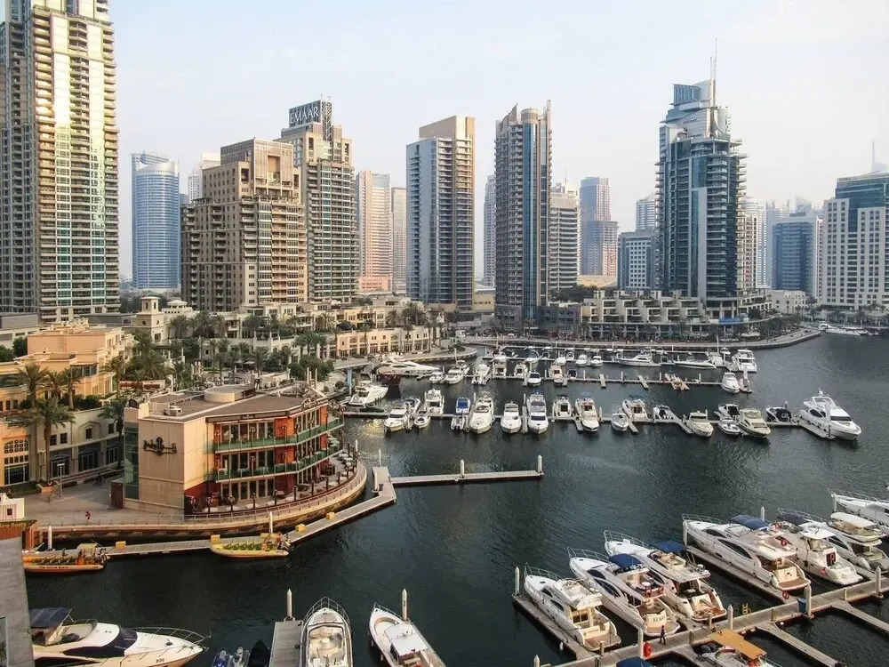Дубай: Chic And Stylish 1BR With Grand Marina Views!