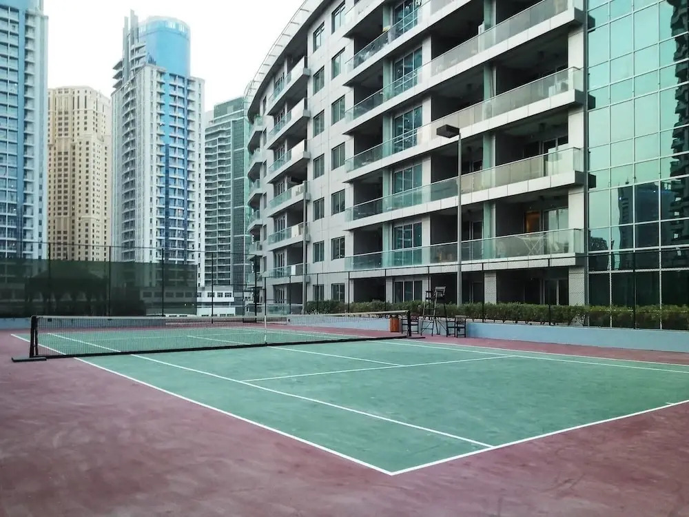 Дубай: Breathtaking 3BR With a Private Pool!