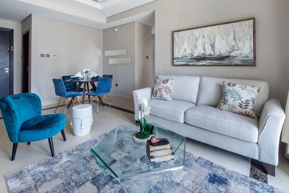 Дубай: Exquisite 1BR Apartment in Downtown Dubai