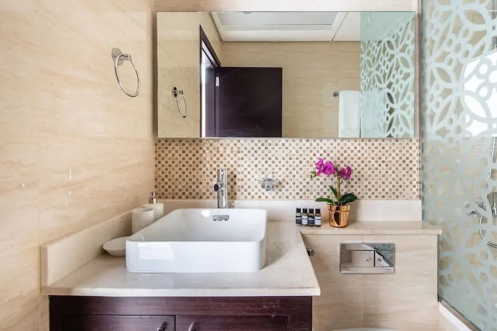 Дубай: Exquisite 1BR Apartment in Downtown Dubai