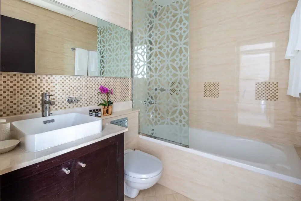 Дубай: Exquisite 1BR Apartment in Downtown Dubai