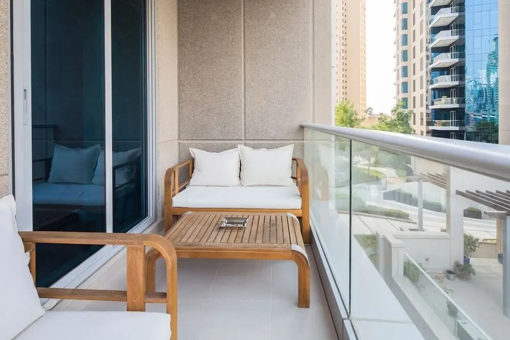 Дубай: Amazing + Bright 2BR w/ Full Marina Views!