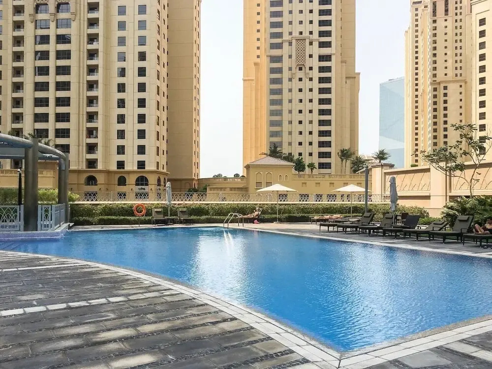 Дубай: Amazing + Bright 2BR w/ Full Marina Views!