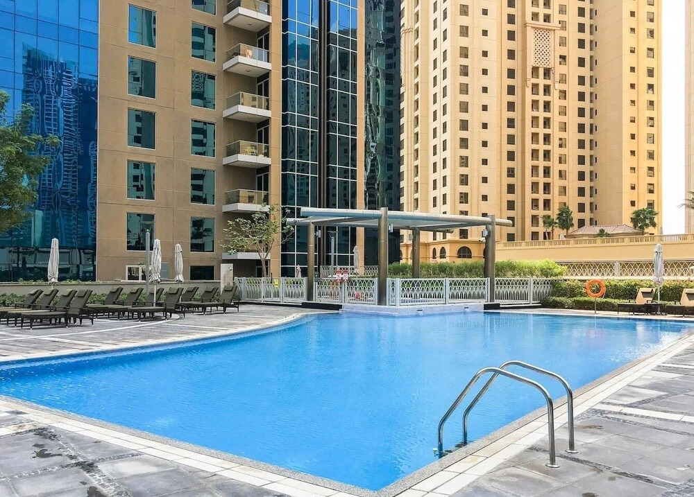 Дубай: Amazing + Bright 2BR w/ Full Marina Views!