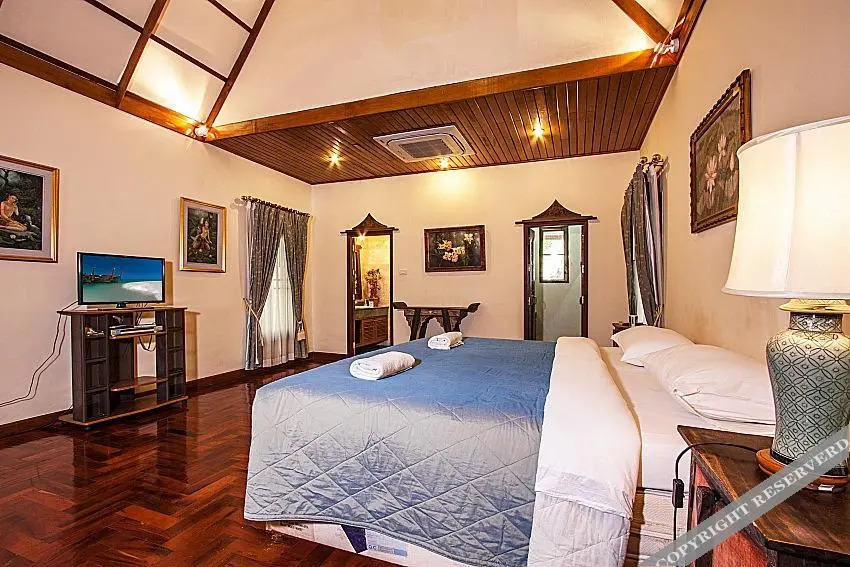 Villa Baan Wat -5BR Private Pool in Naklua Pattaya — фото 4