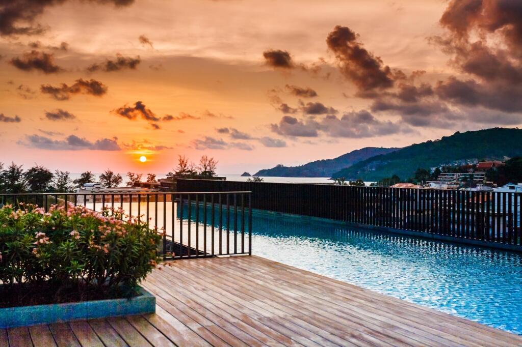 D9 - The Deck Patong, rooftop pool, gym and great location!, Patong, Phuket, Thailand — фото 5