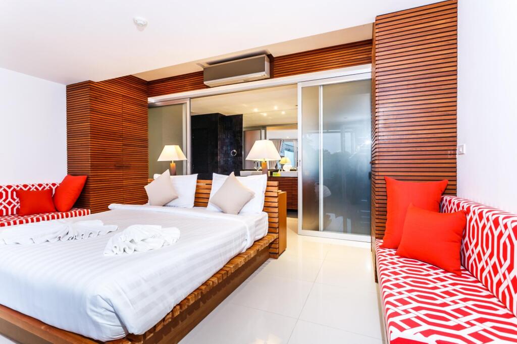 The Quarter 408 - Seaview Duplex in Surin with patio and shared pool, Thalang, Phuket, Thailand — фото 3