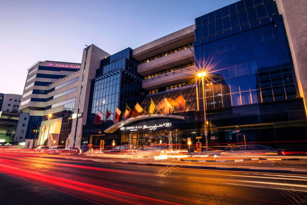 Дубай: Crowne Plaza Hotel Deira 2