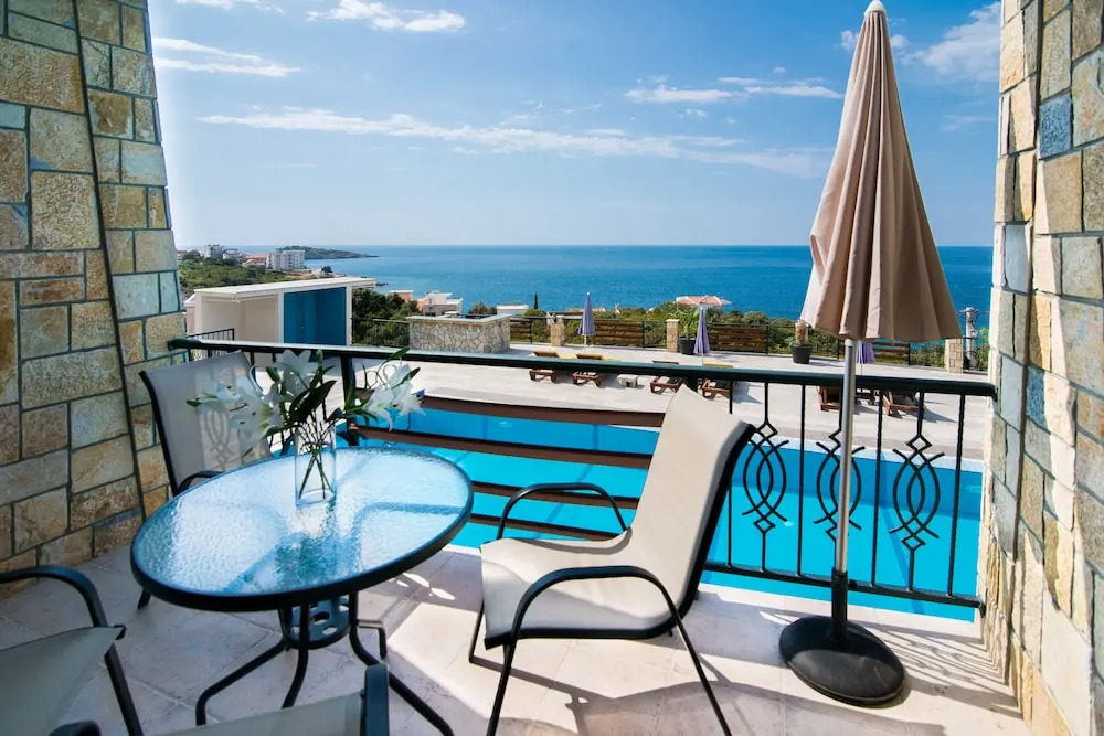 Бар: Arabela 2 Apartments
