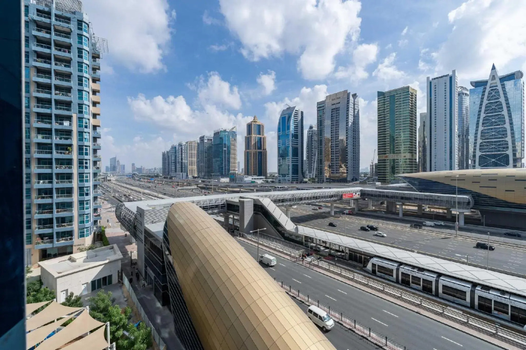 Дубай: Stunning 4 Bedroom in Dubai Marina Apartments