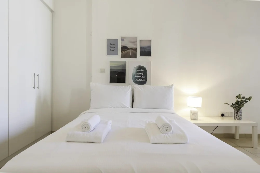 Дубай: GuestReady - Modern with Sea Views