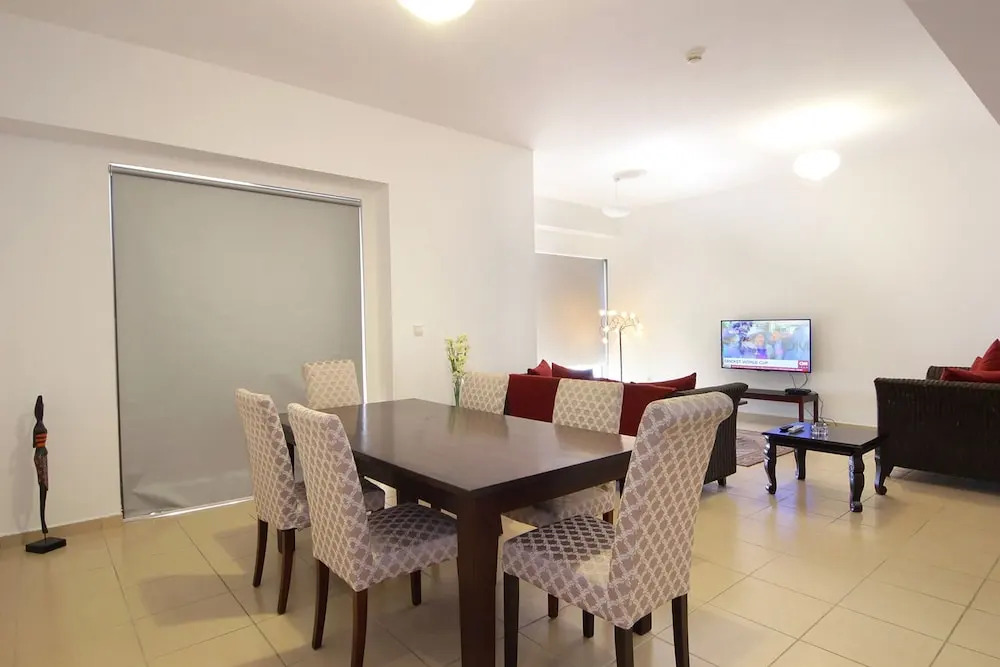 Дубай: New Arabian Holiday Homes Rimal 3