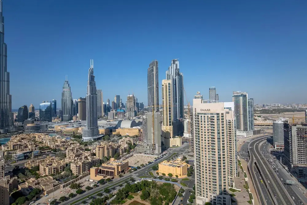 Дубай: Edens Dubai Distinction