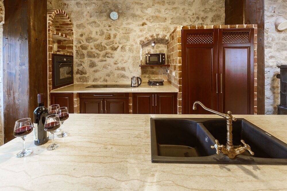 Сутоморе: Villa Brca