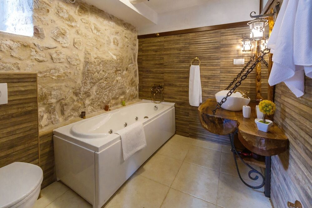 Сутоморе: Villa Brca