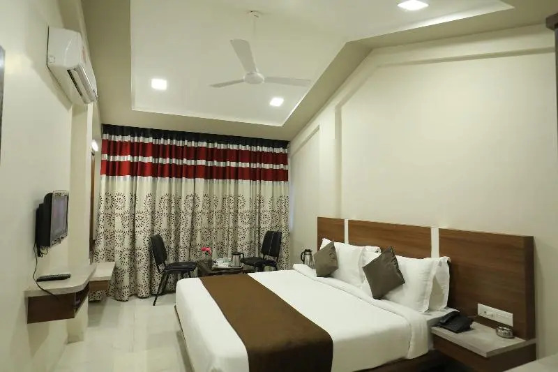 Лонавала: Hotel Highland Resort