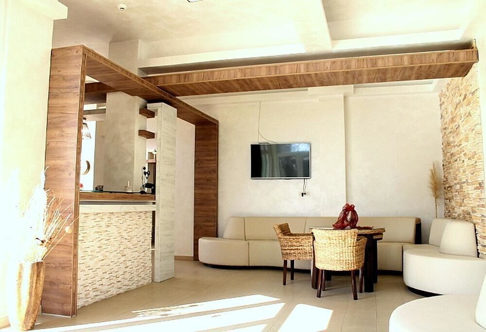Будва: Garni Hotel Bella