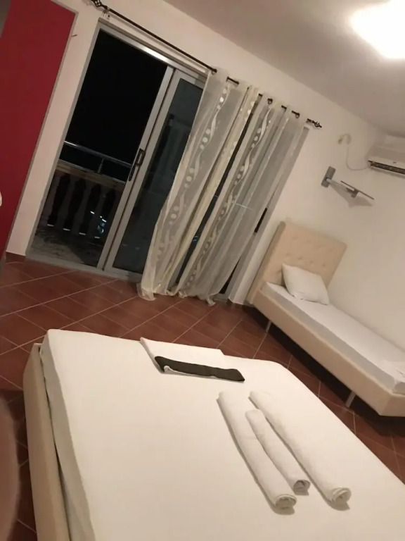 Ульцинь: Apartments & Rooms Rozana
