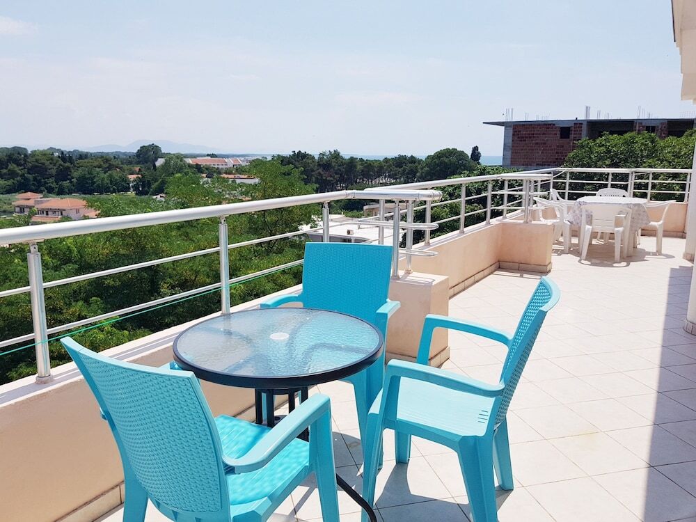 Ульцинь: Doni Apartments
