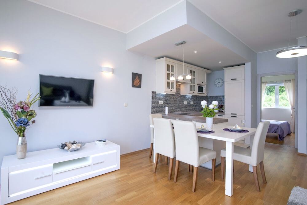 Доброта: You cant beat this view Apartments