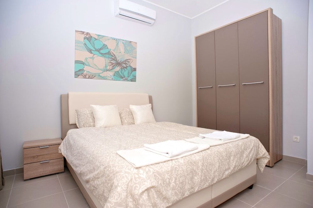 Доброта: You cant beat this view Apartments