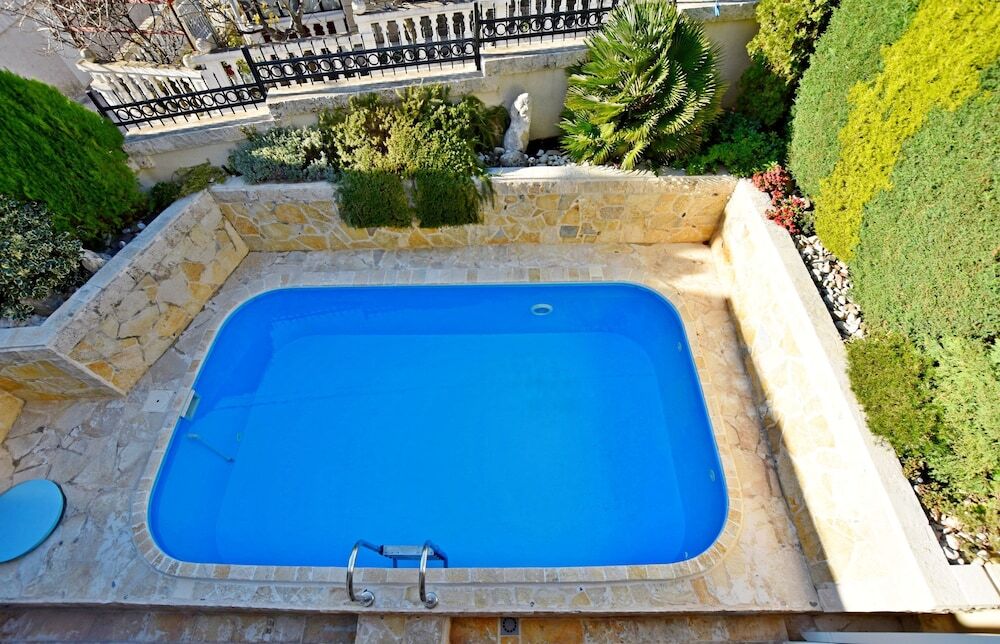 Сутоморе: Apartments Vila Mila