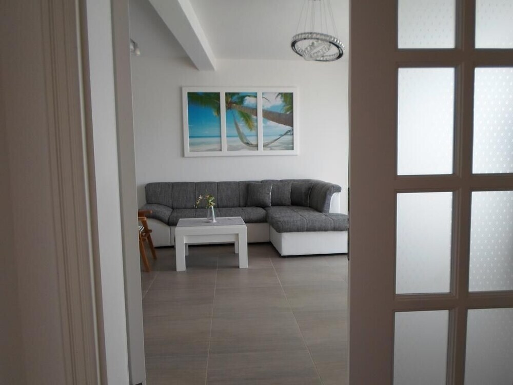 Ульцинь: Apartments and Rooms Four Roses