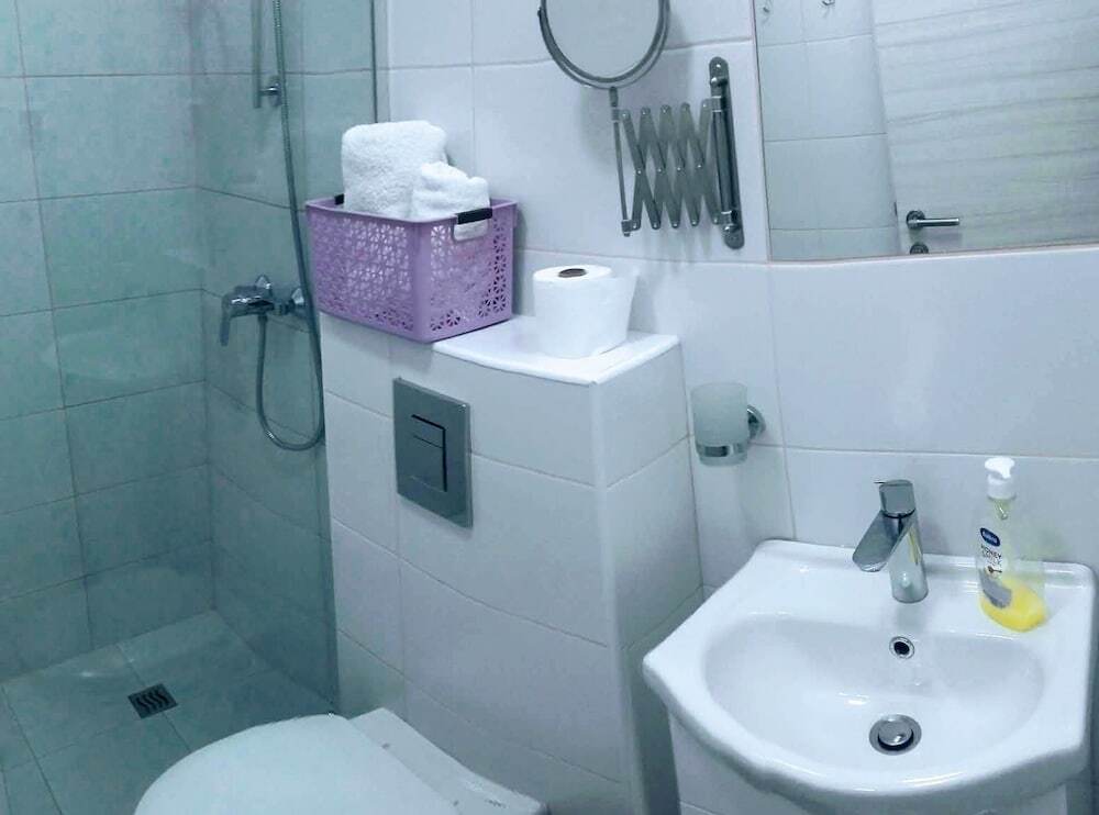 Петровац: Guest house Djonovic