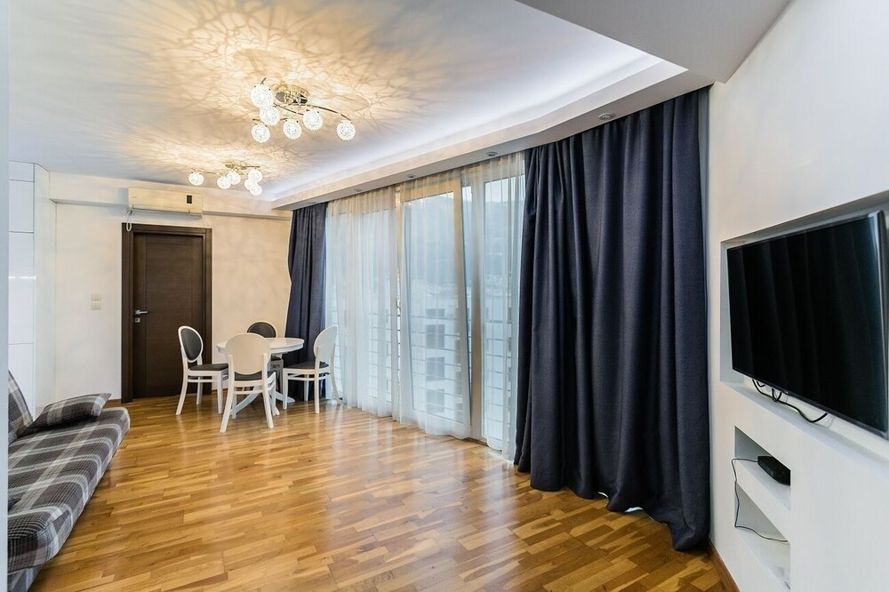 Будва: Apartment Status 1