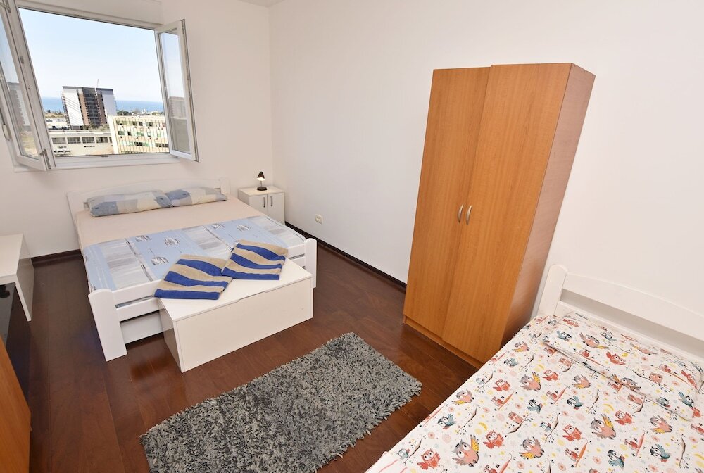 Бар: Apartment Branko