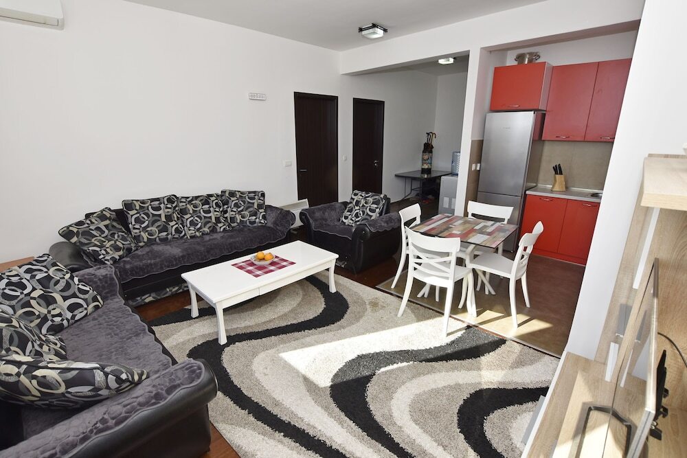 Бар: Apartment Branko