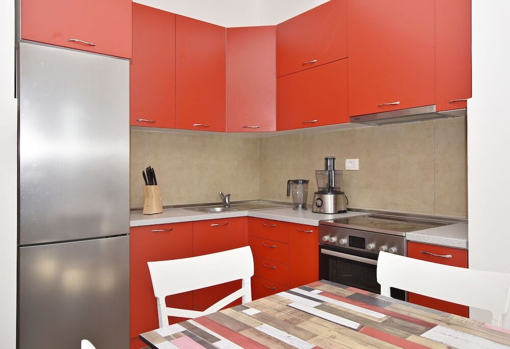 Бар: Apartment Branko