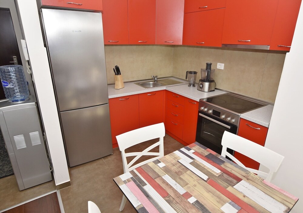 Бар: Apartment Branko