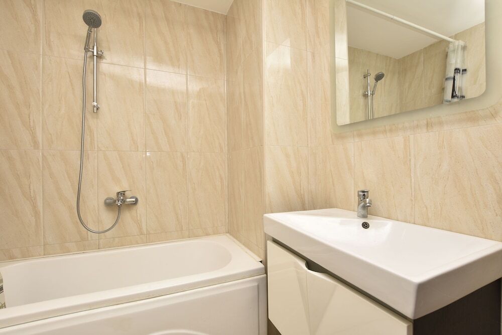 Бар: Apartment Branko