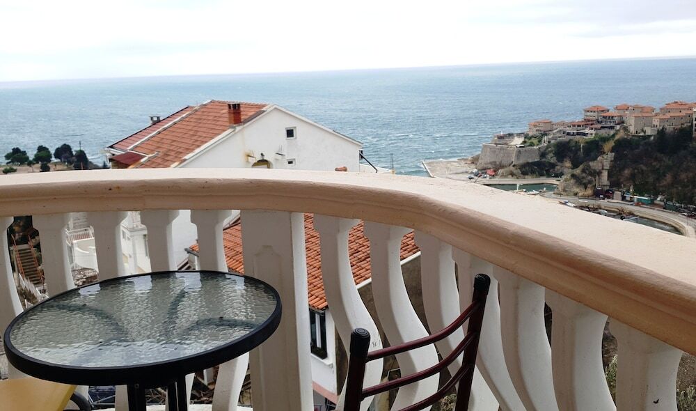 Ульцинь: Adriatik pansion and apartments