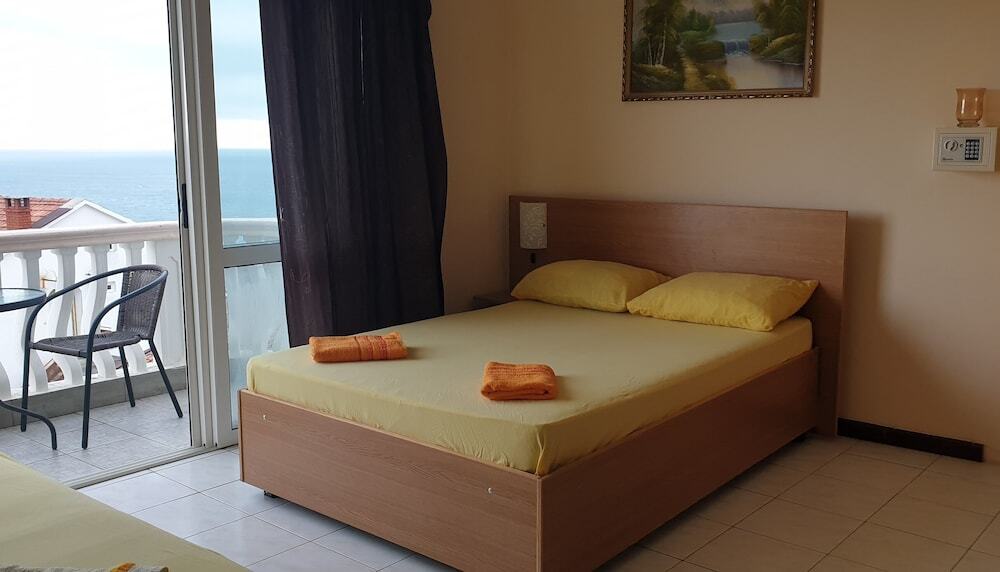 Ульцинь: Adriatik pansion and apartments