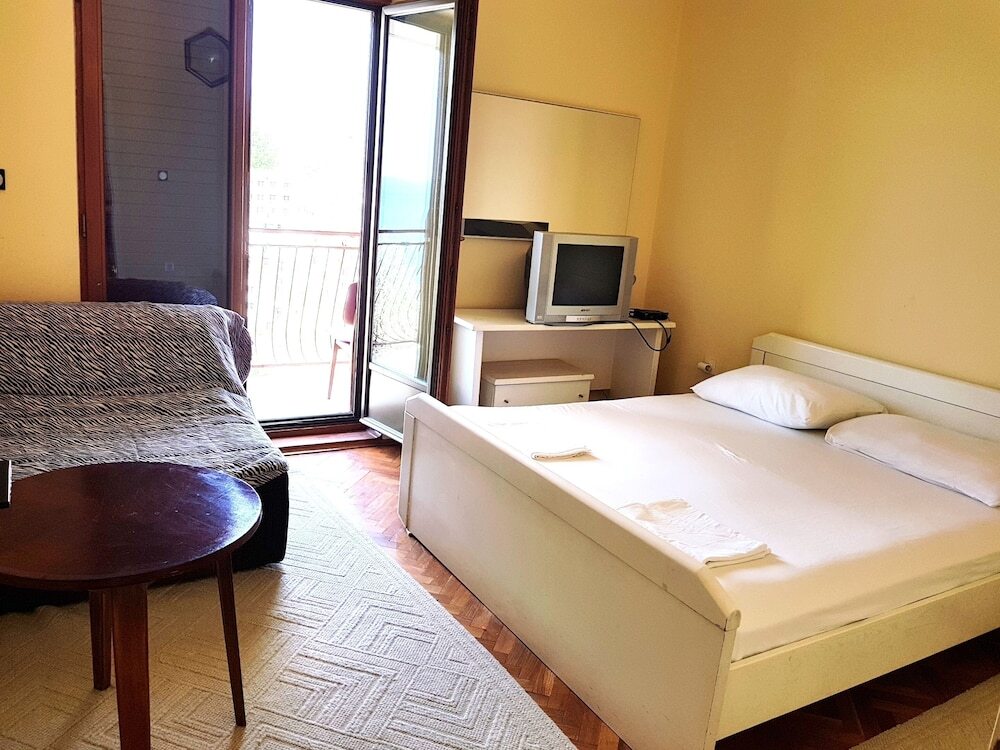 Ульцинь: Momo sea view apartments