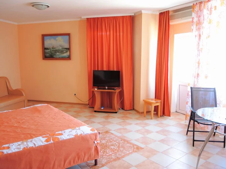 Феодосия: Kapitan Guest House