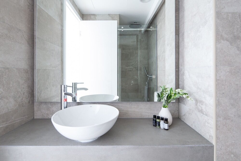 Дубай: Upscale Studio Apartment in JLT