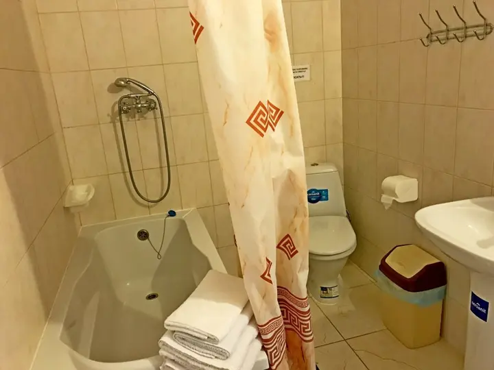 Феодосия: Гостевой дом Виктори