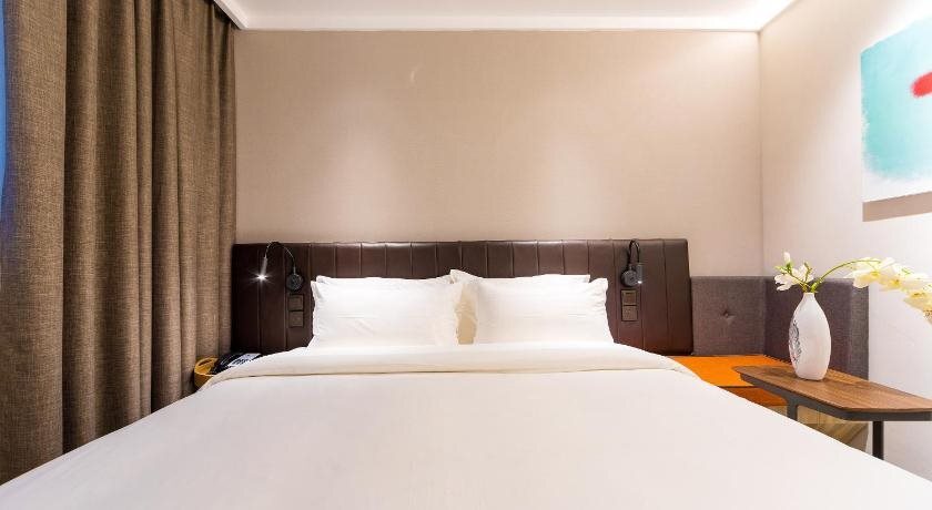 Ляньюньган: Hanting Premium Hotel Lianyungang Suning Plaza