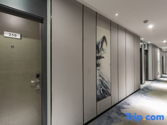 Ухань: Ease Hotel (Wuhan Zhongshan Avenue Hanzheng Street Metro Station)