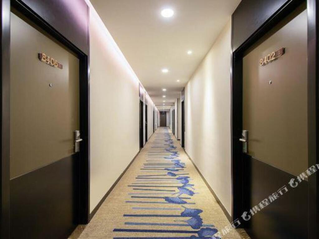 Далянь: Dalian Tianxi Selected Hotel