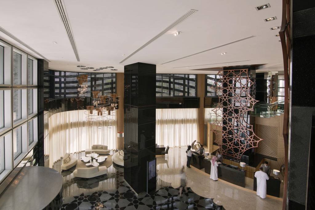 Абу-Даби: Pearl Rotana Capital Centre