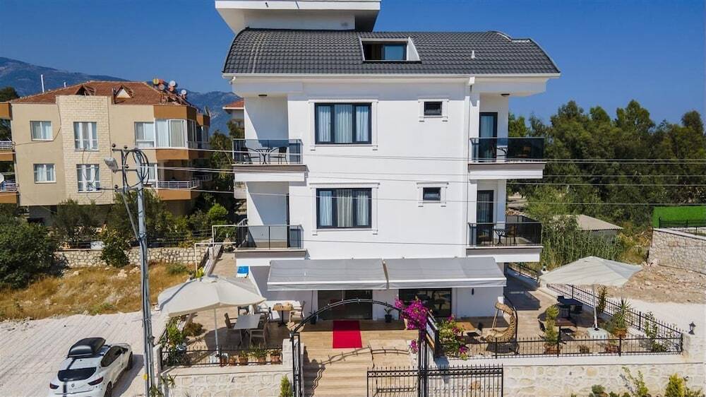 carousel image 1
