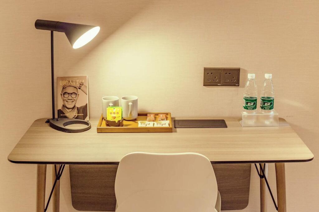 Йиян: Hanting Hotel Yiyang Taojiang Huatong Cheng