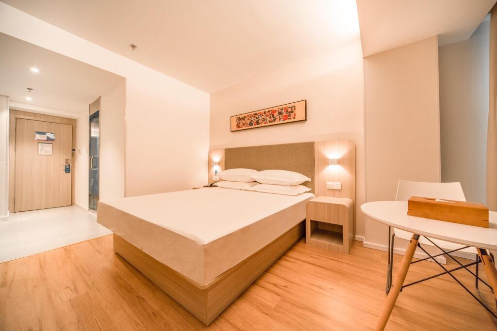 Шэньян: Hanting Hotel Shenyang Tiexi Qigong Street Metro Station